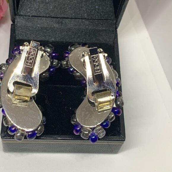 VINTAGE⚜️RARE HOBÉ Necklace & Clip Earring Set - Picture 5 of 9